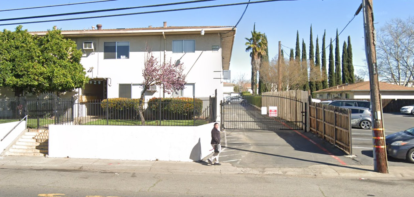 Street view of Ethan Way apartments Sacramento County stabbing